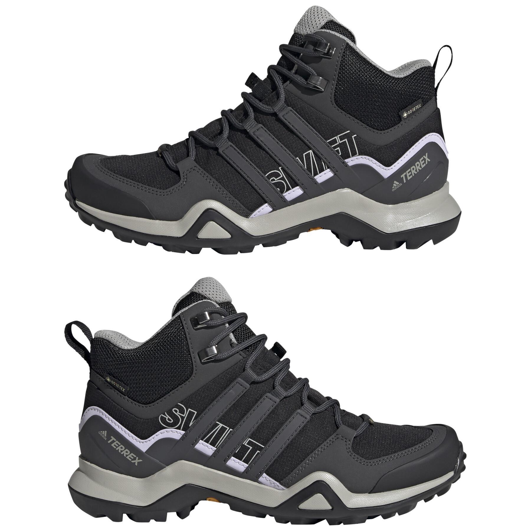 Sapatos de caminhadas para mulheres adidas Terrex Swift R2 Mid GTX