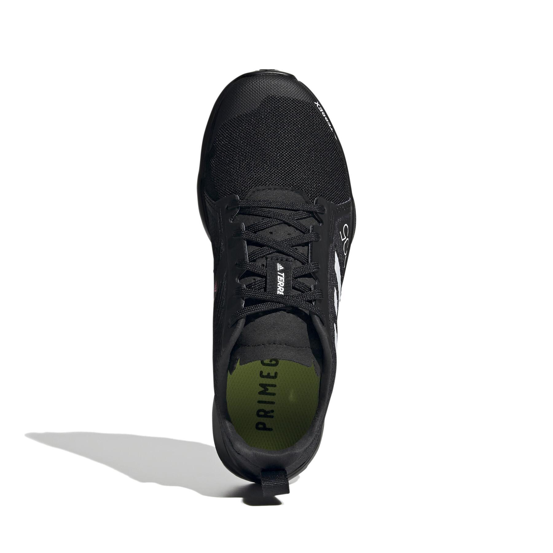 Sapatos de trilha para mulheres adidas Terrex Speed Flow