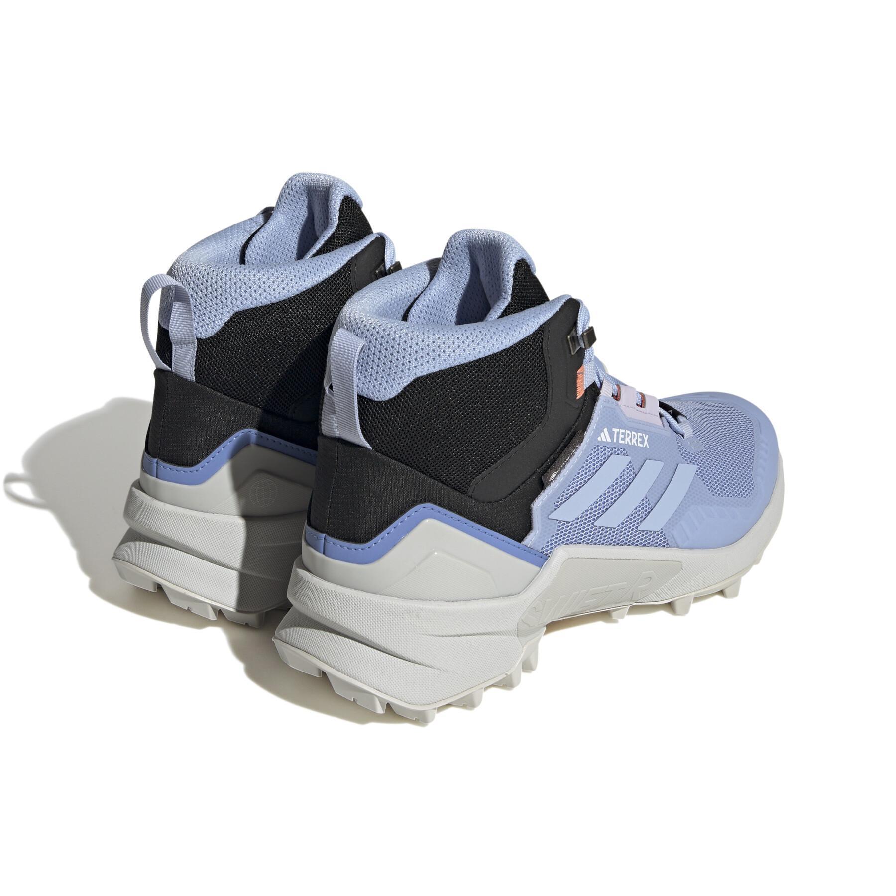 Sapatos de caminhadas para mulheres adidas Terrex Swift R3 Mid GORE-TEX