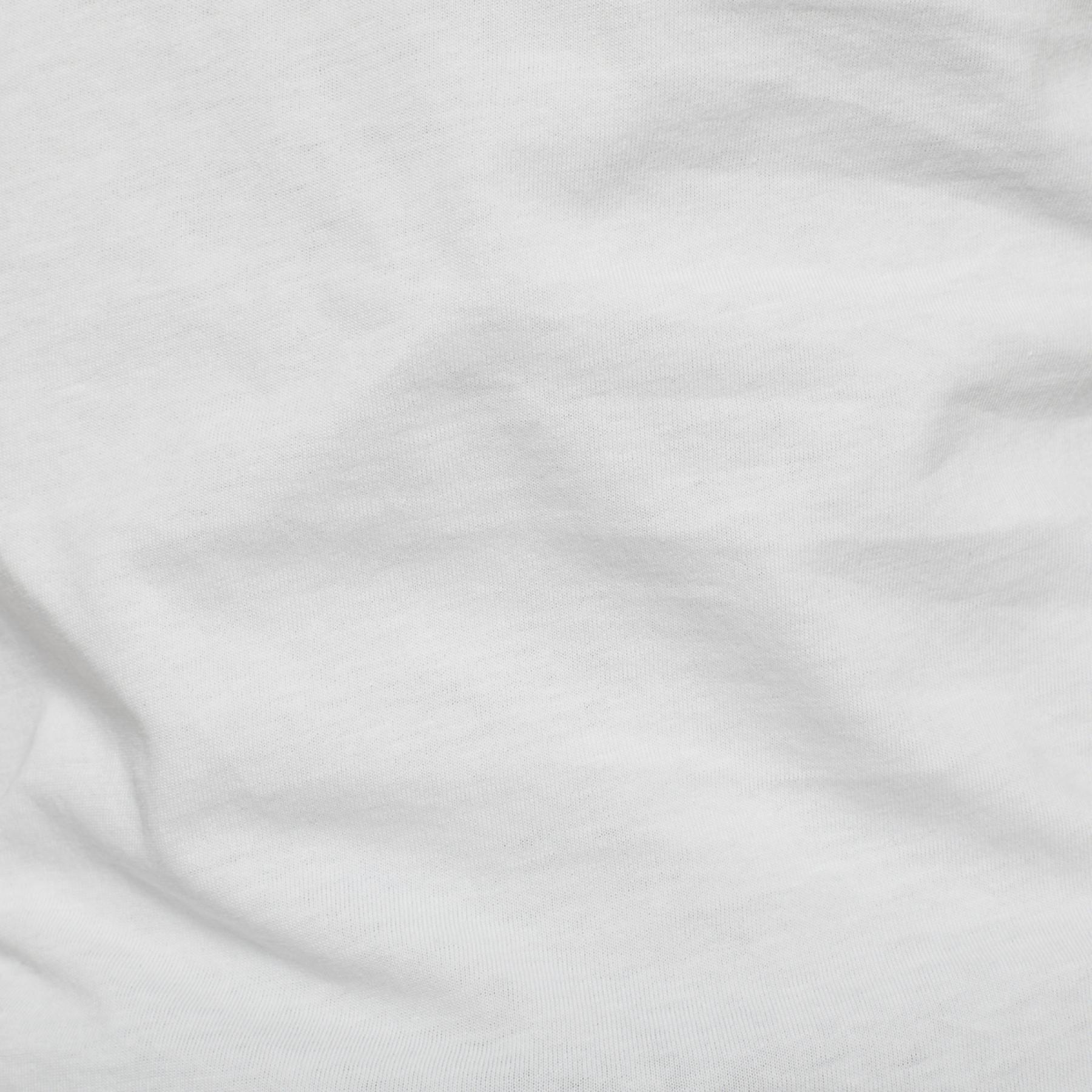 Camiseta feminina Reebok GB Cotton V-Neck Vector