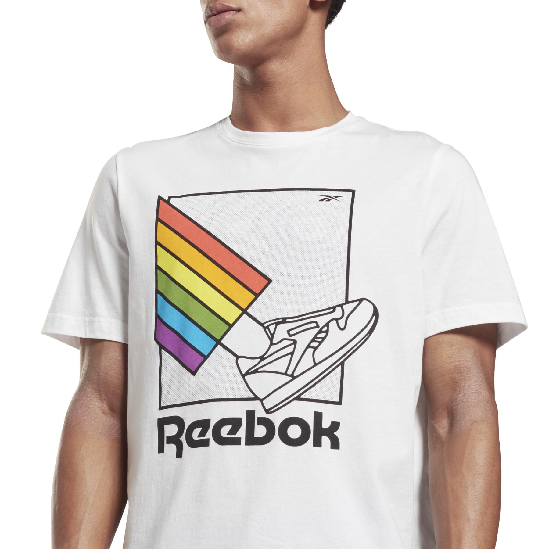 T-shirt Reebok com o padrão Pride