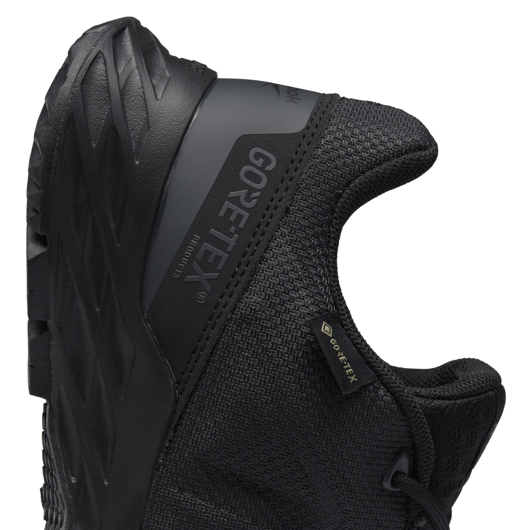 Sapatos de passeio para mulheres Reebok Astroride Trail GTX 2.