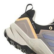 Sapatos de caminhadas para mulheres adidas Terrex Swift R3 GORE-TEX