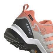 Sapatos de caminhadas para mulheres adidas Terrex Swift R2 GTX